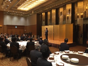 懇親会での小倉副会長挨拶