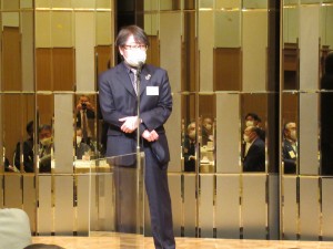 懇親会での小倉副会長の挨拶