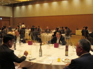 懇親会の様子