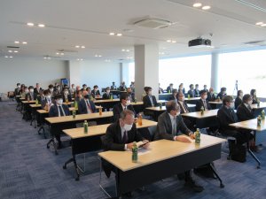 研修会全体の様子