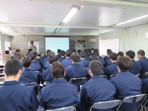 概要説明の様子