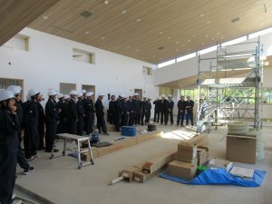 現場内見学の様子